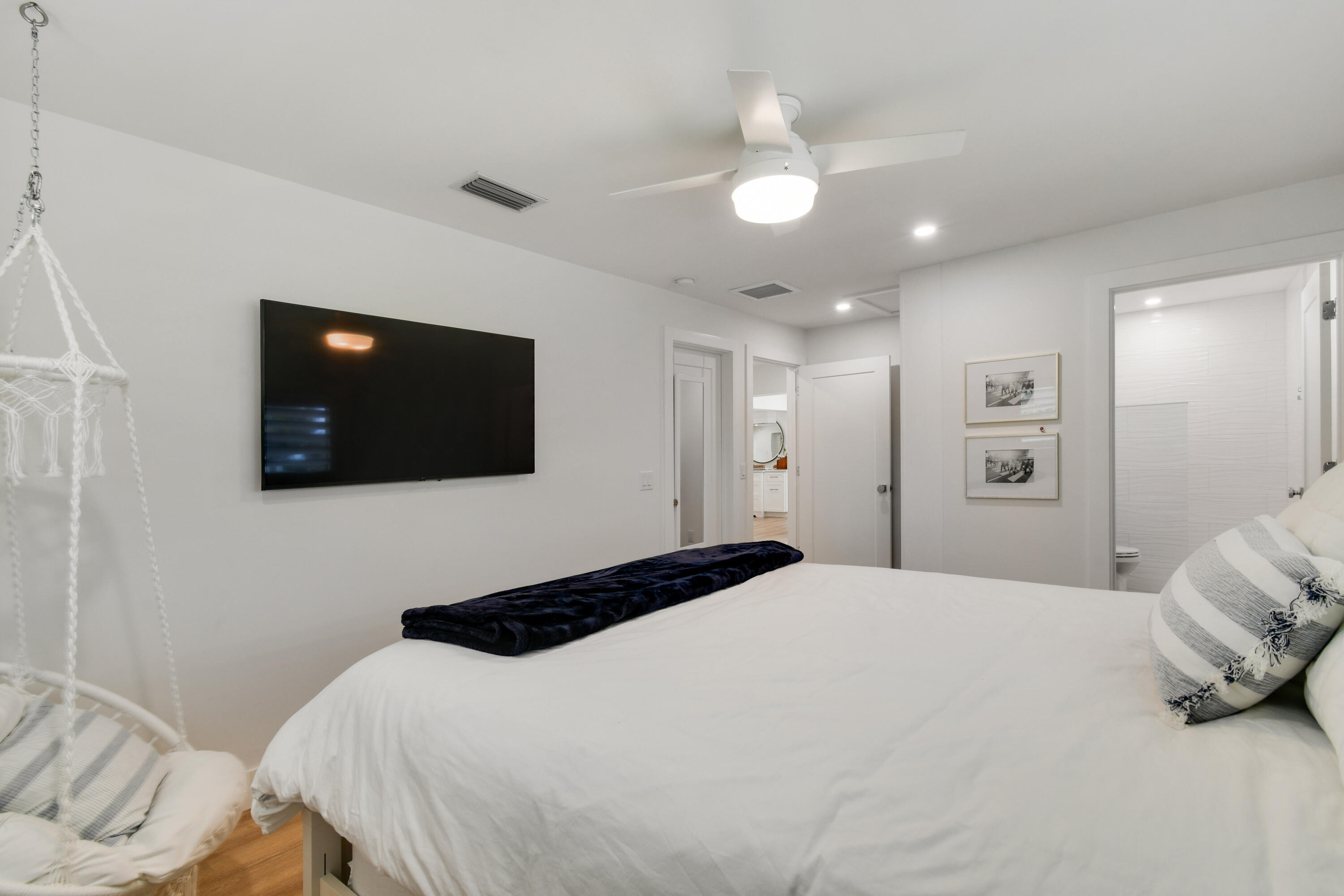1091 Singer Drive Singer Island, FL 33404 - Photo 25 of 46 DSC_4454