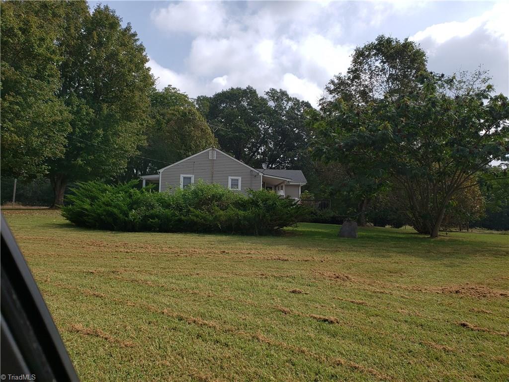 390 Providence Church Road Randleman, NC 27317 - Photo 3 of 12 Gallery Image 3