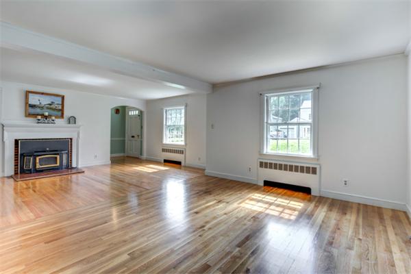 23 Spring Street Lexington, MA 02421 - Photo 8 of 29 Gallery Image 8