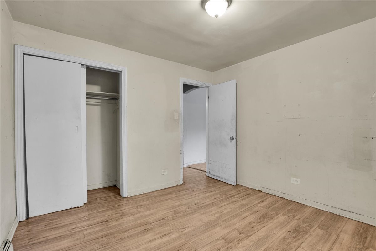 9302 South Rhodes Avenue Chicago, IL 60619 - Photo 11 of 21