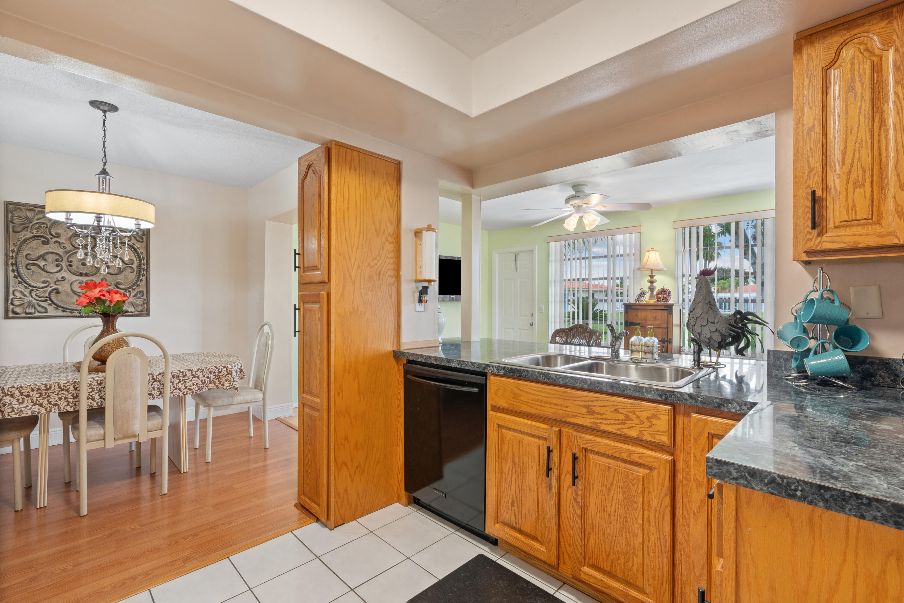 5017 Northwest 49th Road Tamarac, FL 33319 - Photo 9 of 32 11-print-5017 NW 49th Rd, Tamarac, FL-78