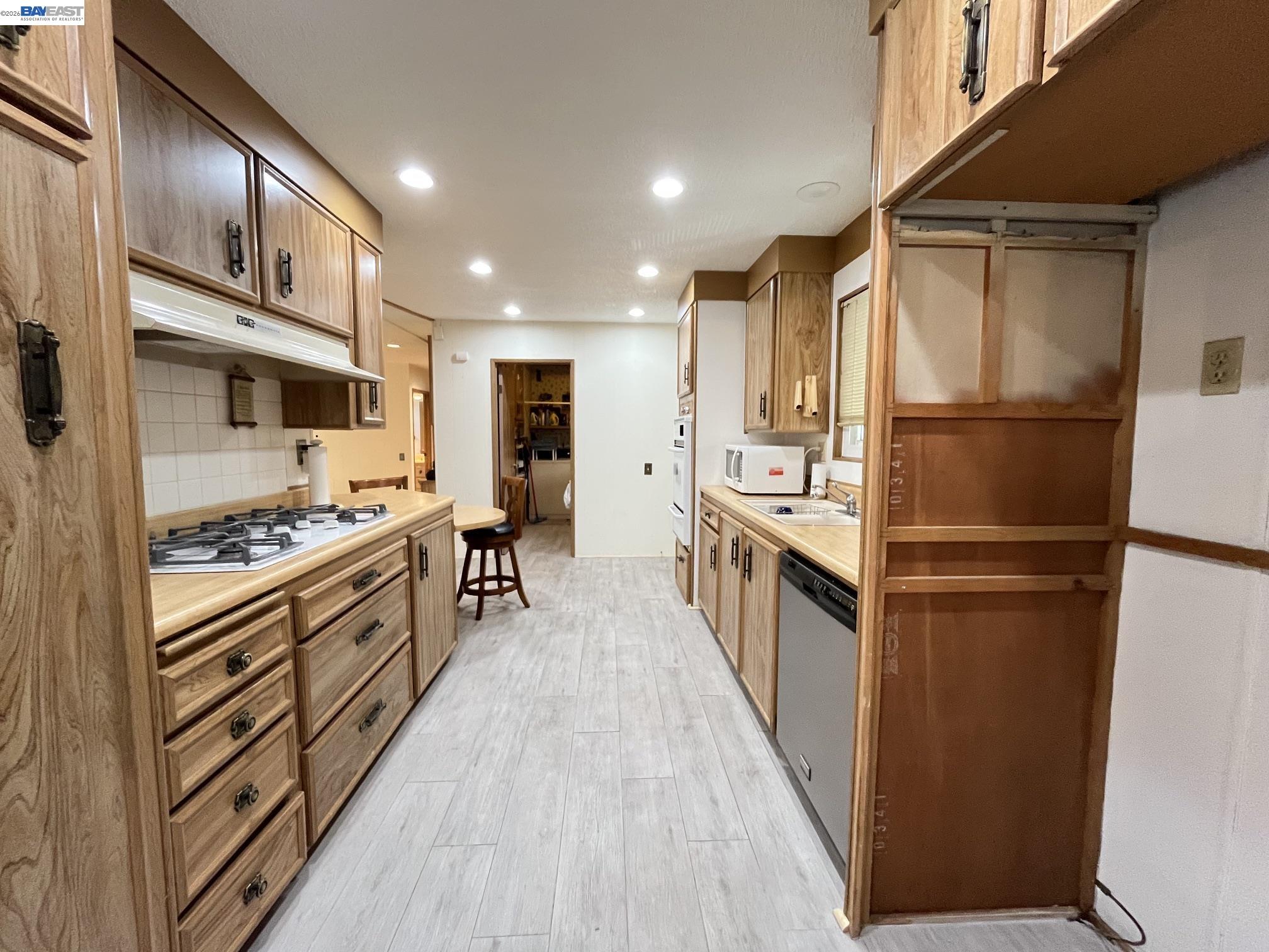 4141 Deep Creek Road, Unit 169 Fremont, CA 94555 - Photo 4 of 35