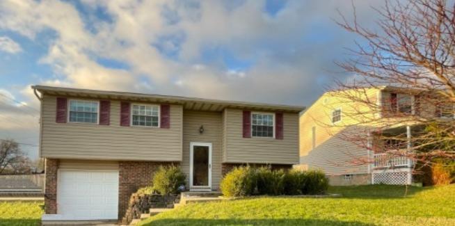2763 John Gray Road Cincinnati, OH 45251 - Photo 1 of 1 Gallery Image 1