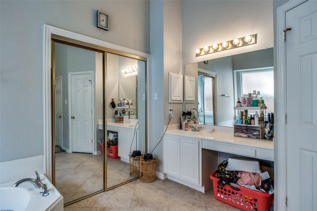 4534 Risinghill Drive Plano, TX 75024 - Photo 14 of 25