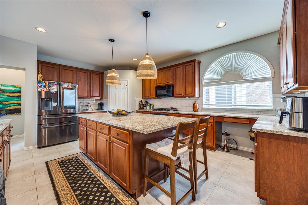 4534 Risinghill Drive Plano, TX 75024 - Photo 7 of 25