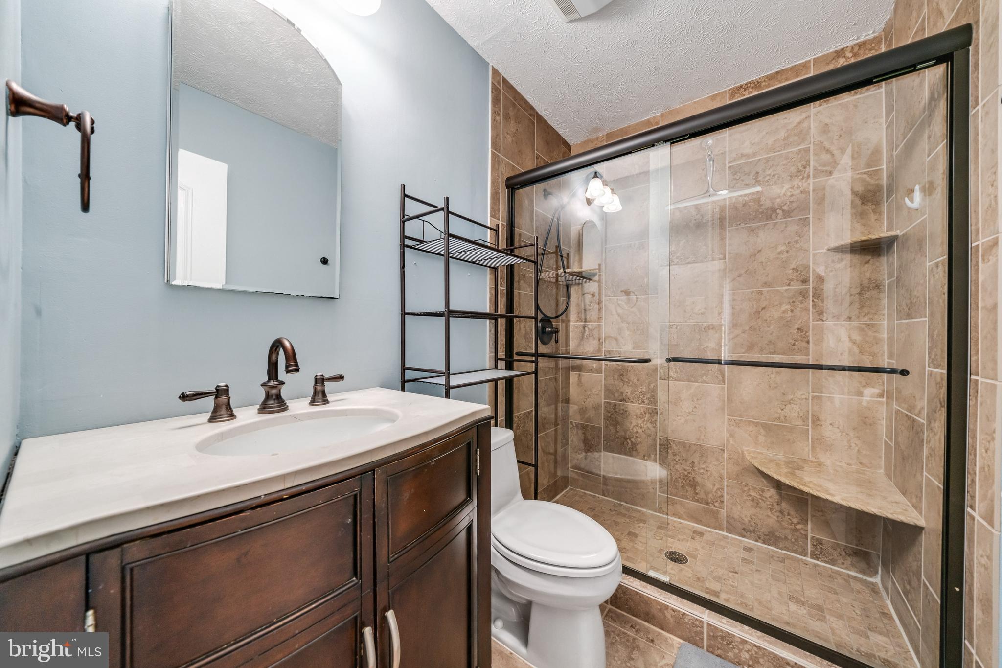 7251 Kousa Lane Springfield, VA 22152 - Photo 19 of 31 Updated master bathroom suite