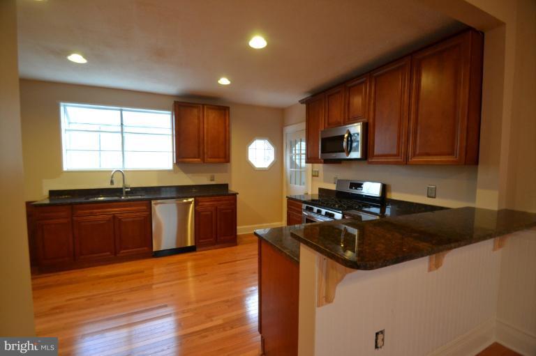 615 Murdock Road Baltimore, MD 21212 - Photo 2 of 28 Kitchen