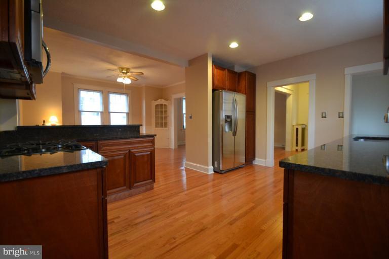 615 Murdock Road Baltimore, MD 21212 - Photo 5 of 28 Kitchen