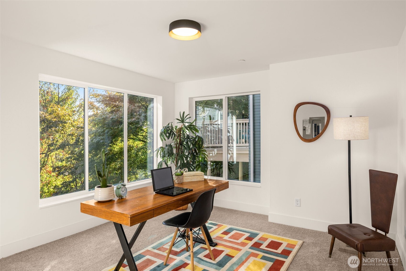 113 24th Avenue East, Unit B Seattle, WA 98112 - Photo 25 of 33