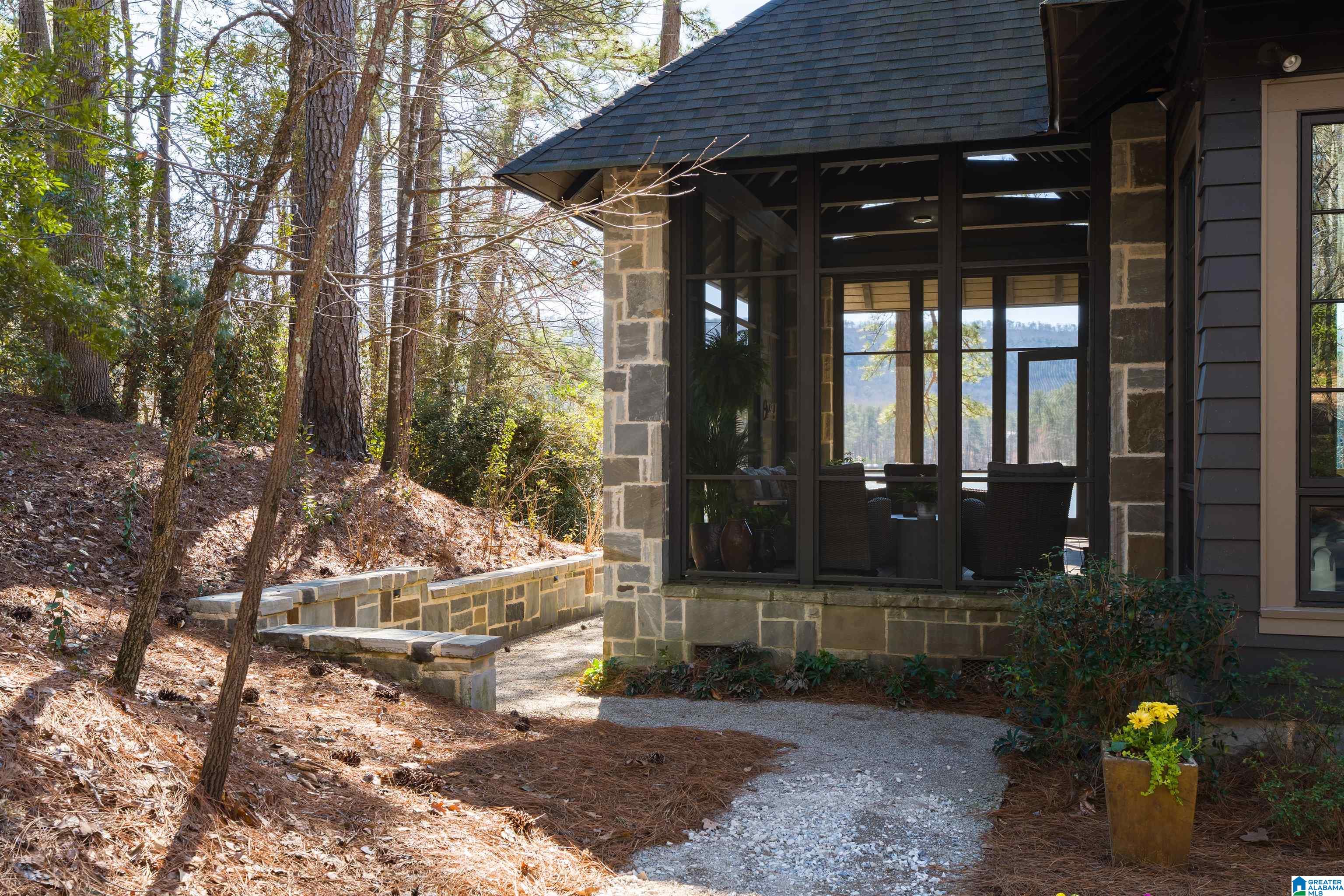 390 Smyer Lake Road Leeds, AL 35094 - Photo 3 of 68