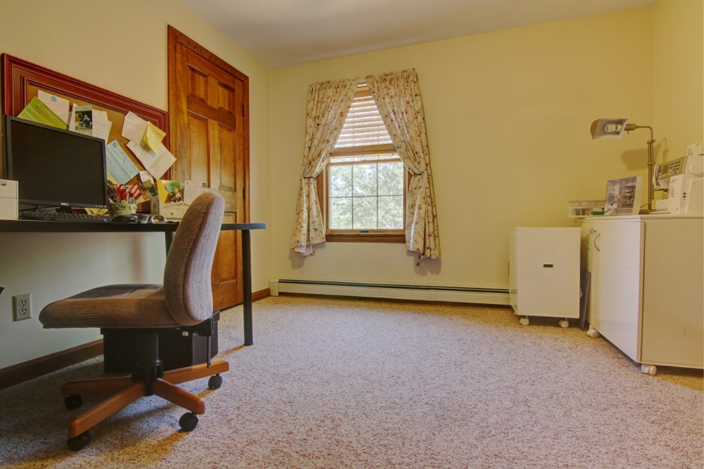 3699 Diamond Hill Road Cumberland, RI 02864 - Photo 18 of 29