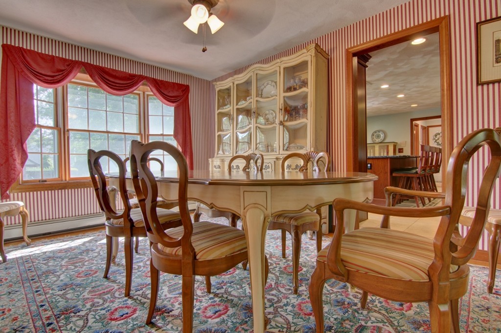 3699 Diamond Hill Road Cumberland, RI 02864 - Photo 4 of 29
