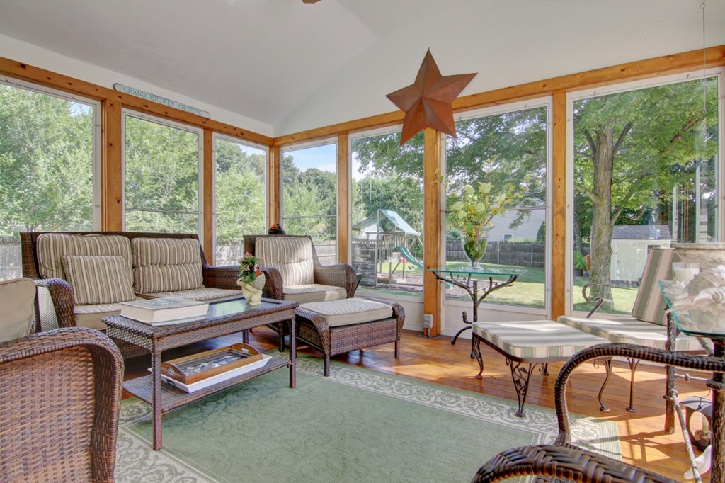 3699 Diamond Hill Road Cumberland, RI 02864 - Photo 10 of 29