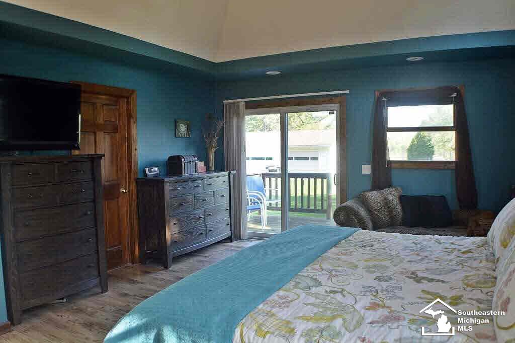 13102 Todd Road Ida, MI 48140 - Photo 14 of 22 Master Bedroom