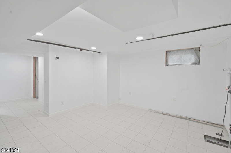 1570 Clinton Place Hillside, NJ 07205 - Photo 12 of 16
