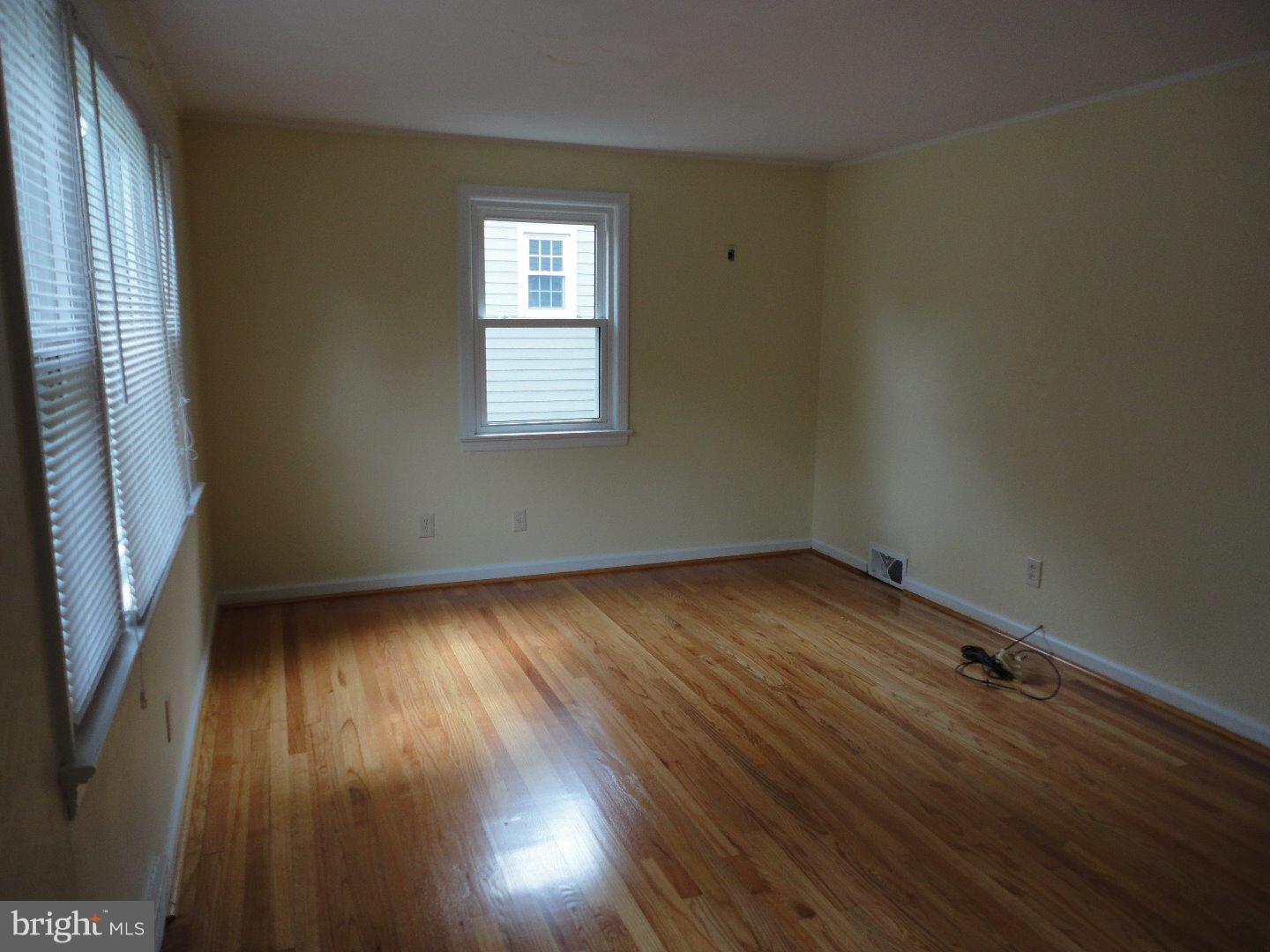 51 Gedney Road Lawrenceville, NJ 08648 - Photo 7 of 15