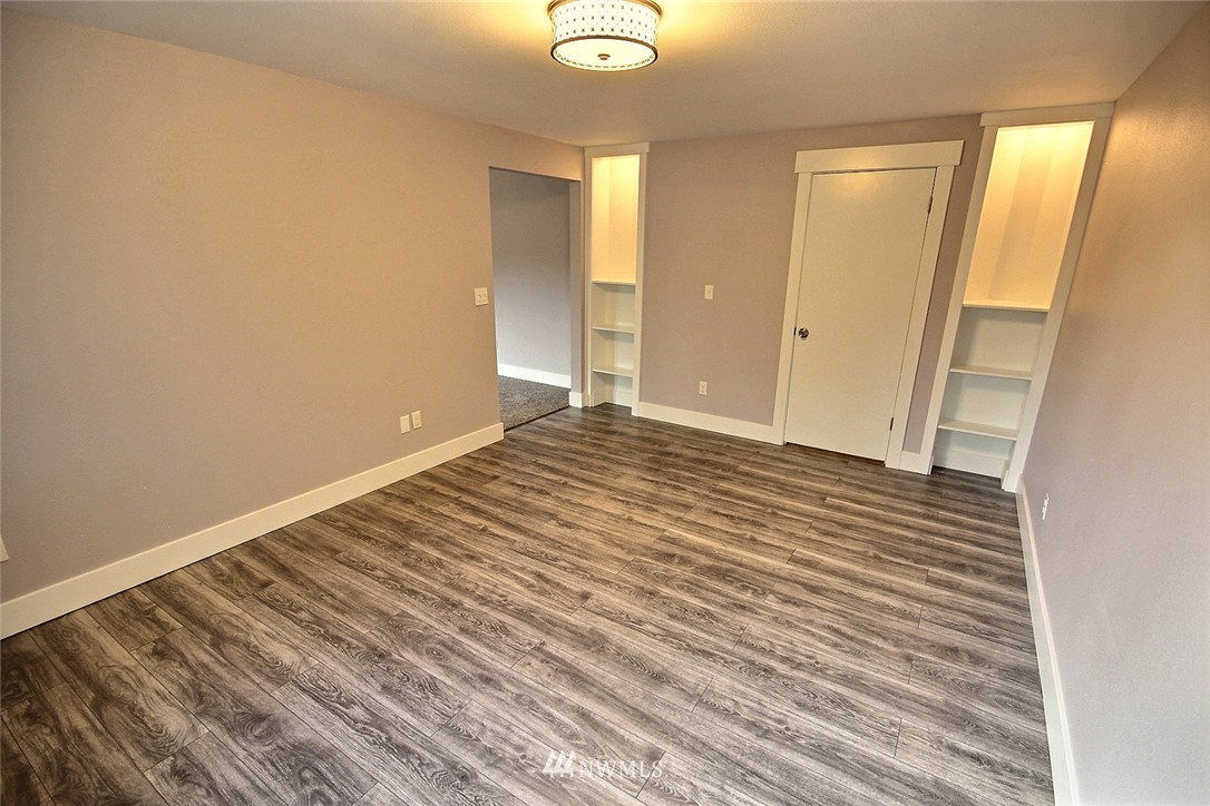 20238 Southeast 152nd Street Renton, WA 98059 - Photo 13 of 25 Gallery Image 13
