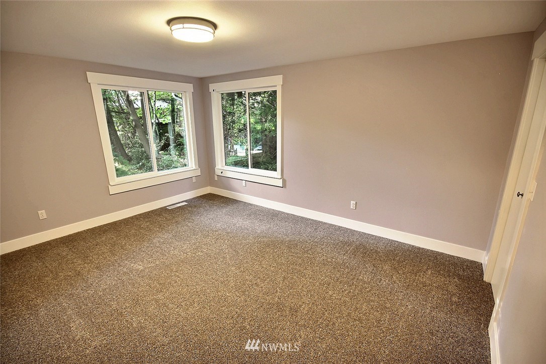 20238 Southeast 152nd Street Renton, WA 98059 - Photo 18 of 25 Gallery Image 18