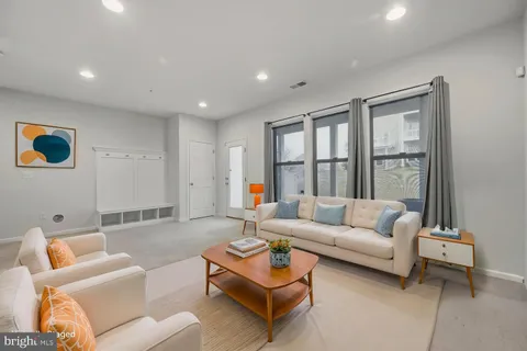 $635,000 | 9926 Cypress Way, Laurel, MD 20723