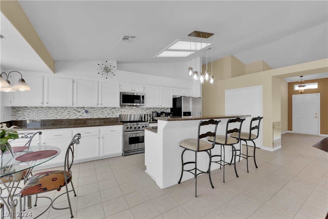 1036 Juniper Ridge Avenue Henderson, NV 89015 - Photo 15 of 55 Gallery Image 15