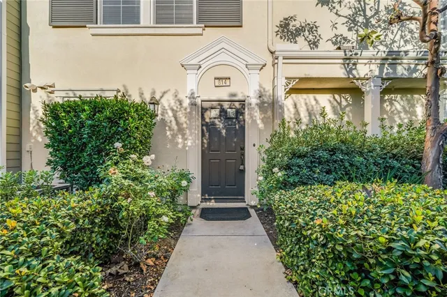 $4,300 | 814 Silk Tree, Irvine, CA 92606