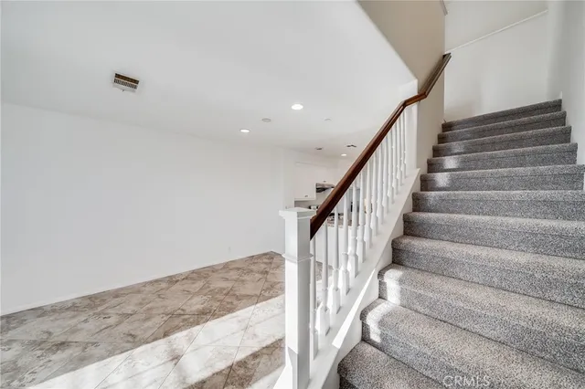 $4,300 | 814 Silk Tree, Irvine, CA 92606