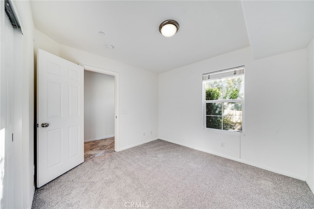 814 Silk Tree Irvine, CA 92606 - Photo 3 of 32