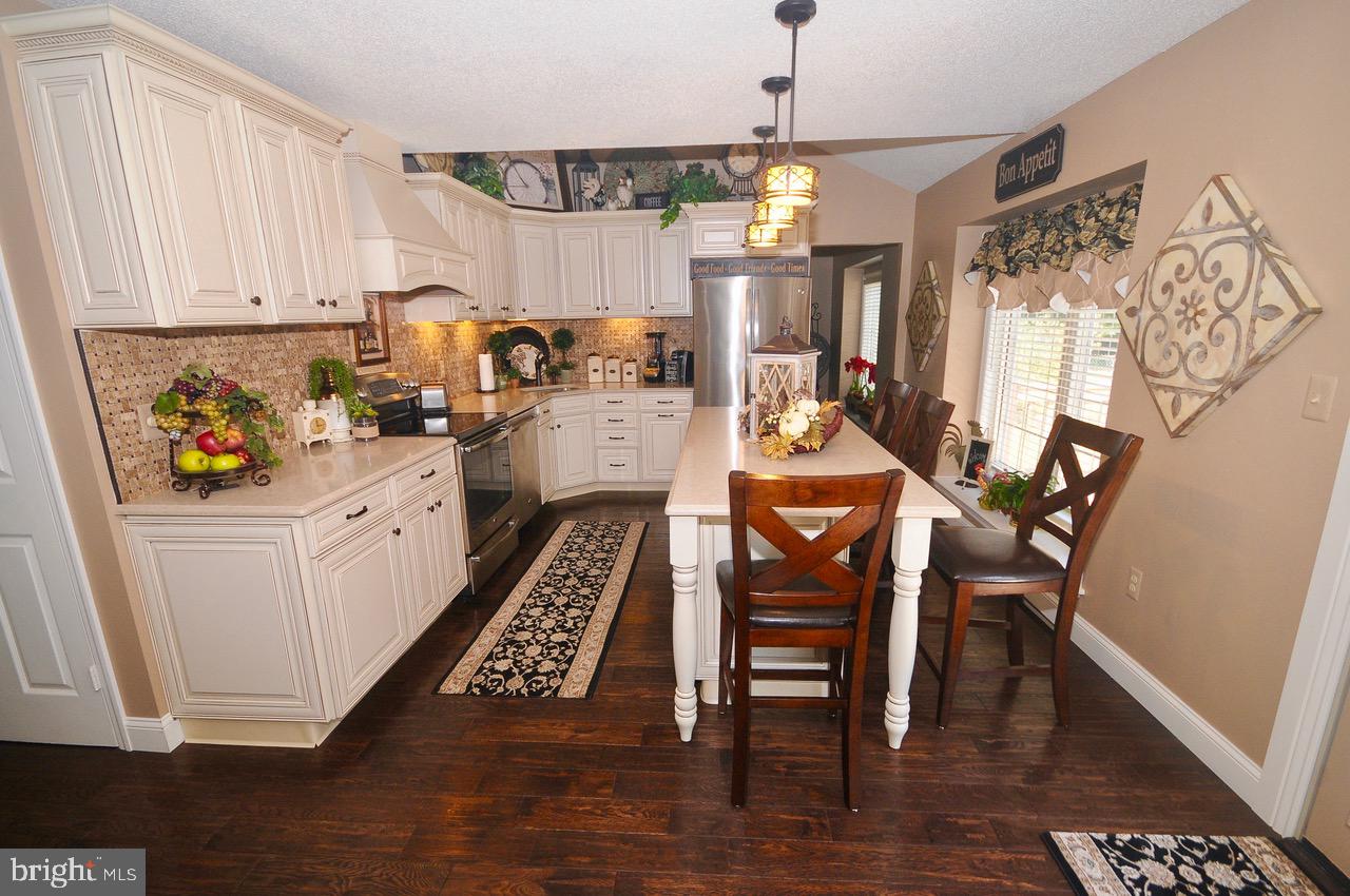 3152 Klockner Road Trenton, NJ 08690 - Photo 14 of 48 Kitchen