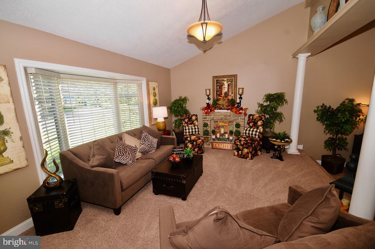 3152 Klockner Road Trenton, NJ 08690 - Photo 20 of 48 Formal Living Room