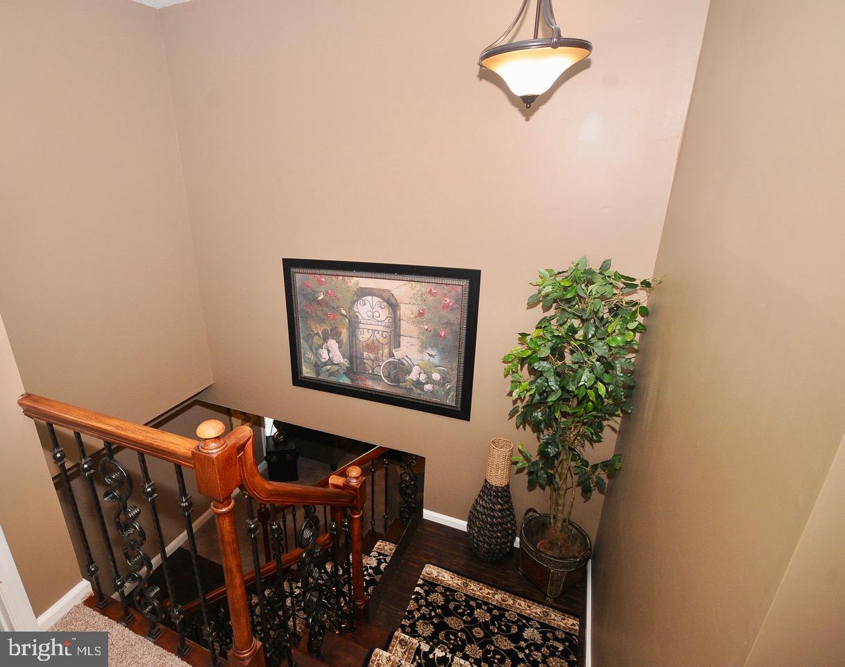 3152 Klockner Road Trenton, NJ 08690 - Photo 35 of 48 Top Floor Landing