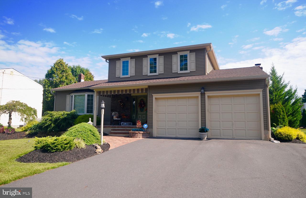 3152 Klockner Road Trenton, NJ 08690 - Photo 48 of 48 Driveway and Garages