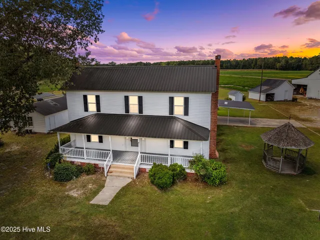 $399,900 | 1870 Bobby Roberson Road, Williamston, NC 27892