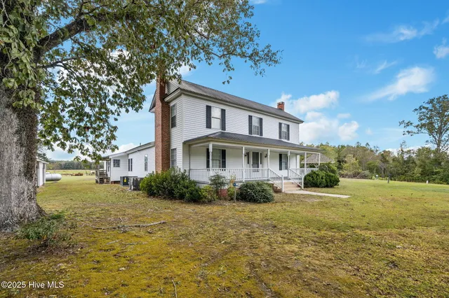 $399,900 | 1870 Bobby Roberson Road, Williamston, NC 27892