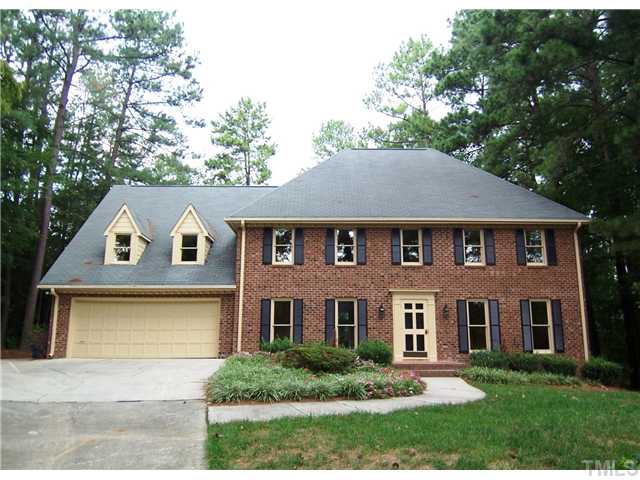 6905 Brook Ridge Court Raleigh, NC 27615 - Photo 1 of 25 UPDATED & Spacious all brick 2-story on beautifully landscaped cul-de-sac lot! In North Ridge, a desirable N. Raleigh n'hood w/Golf Course, Pools & Tennis close to shopping & restaurants, I-540 & I-440 for easy commuting!