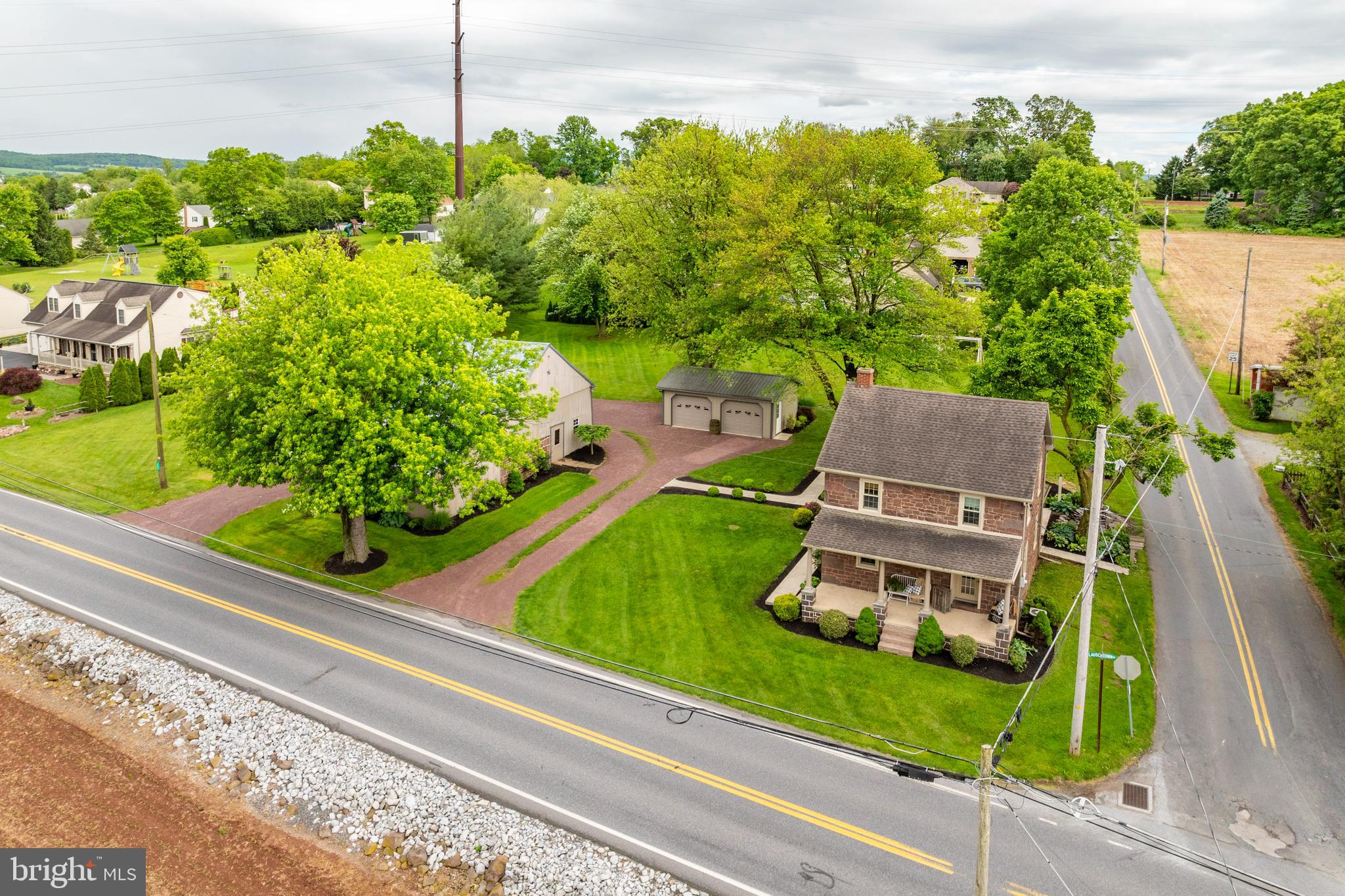 303 Lauschtown Road Denver, PA 17517 - Photo 2 of 92