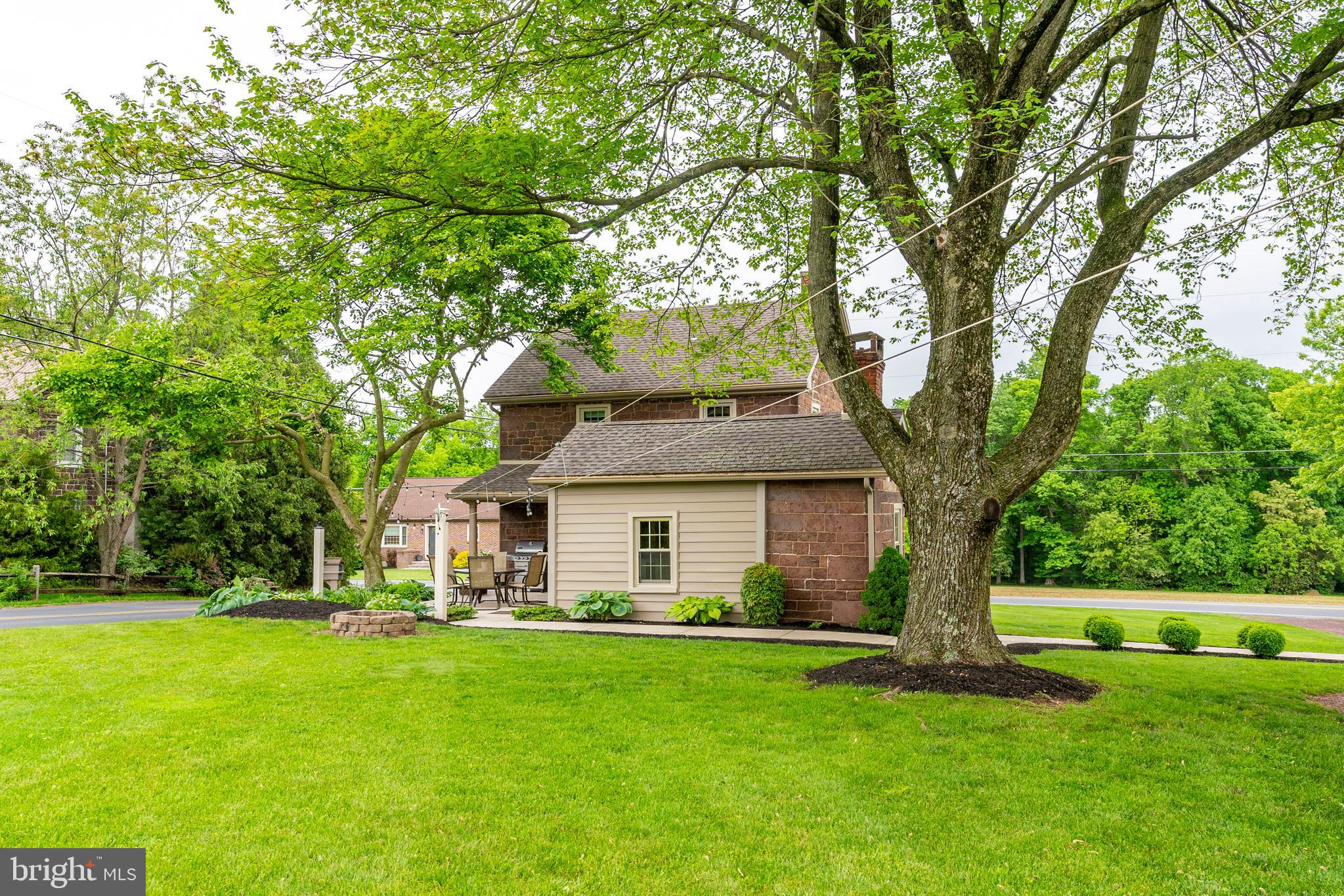 303 Lauschtown Road Denver, PA 17517 - Photo 21 of 92