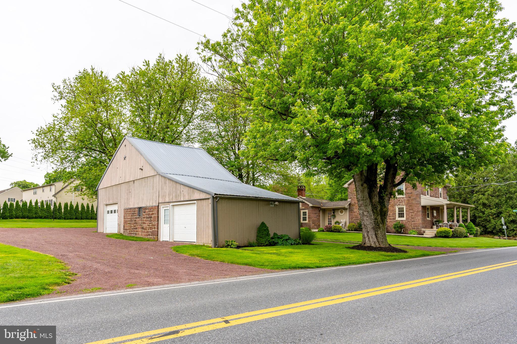 303 Lauschtown Road Denver, PA 17517 - Photo 33 of 92