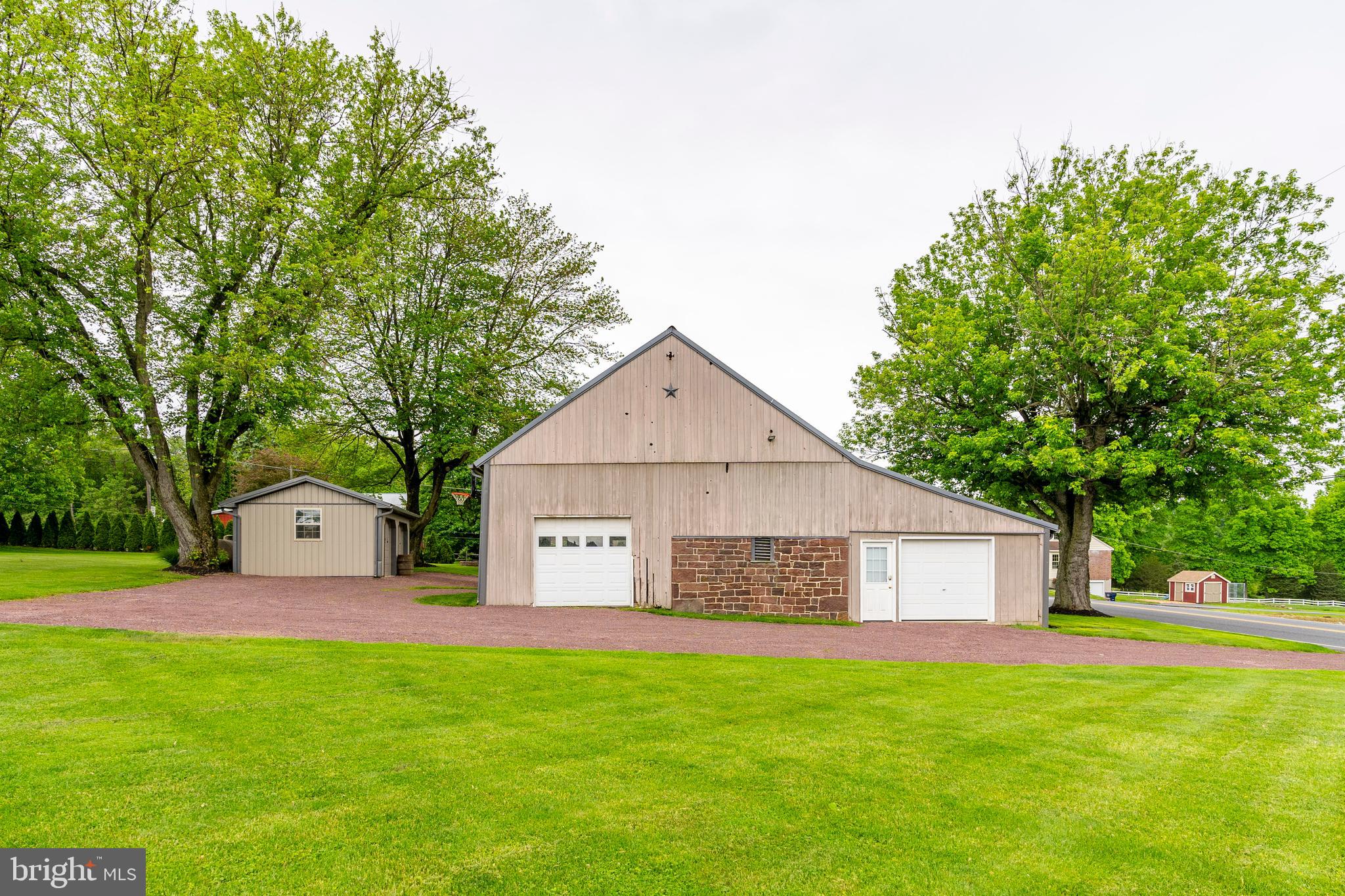 303 Lauschtown Road Denver, PA 17517 - Photo 35 of 92