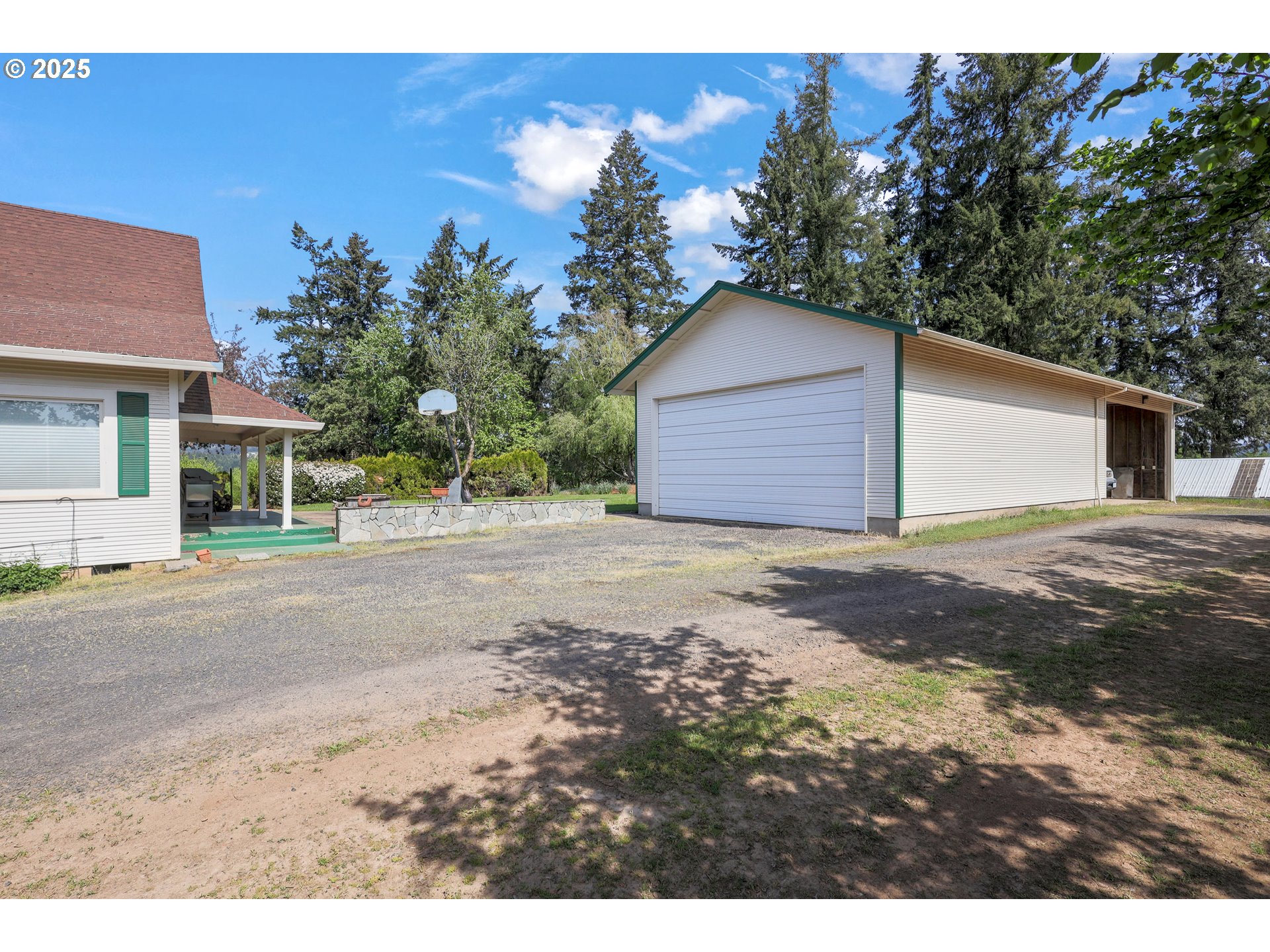 48025 Northwest Strohmayer Road Forest Grove, OR 97116 - Photo 22 of 41