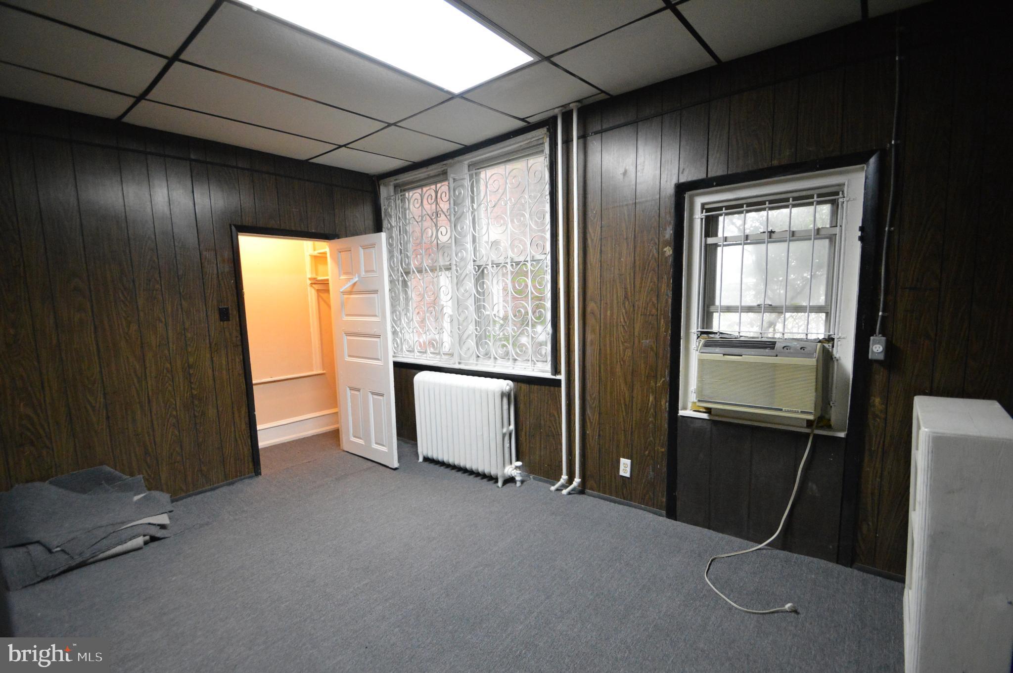 5262 Parkside Avenue Philadelphia, PA 19131 - Photo 15 of 33