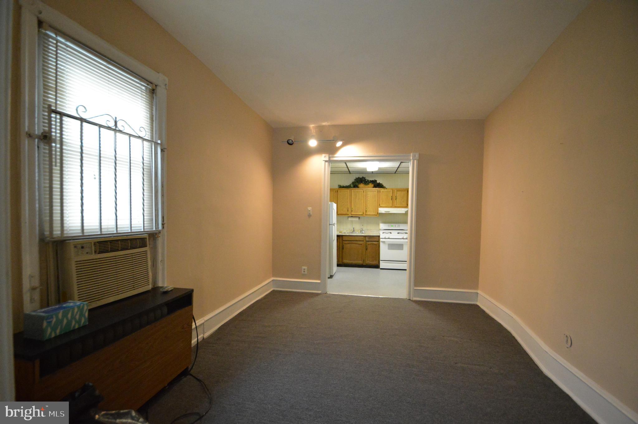 5262 Parkside Avenue Philadelphia, PA 19131 - Photo 7 of 33