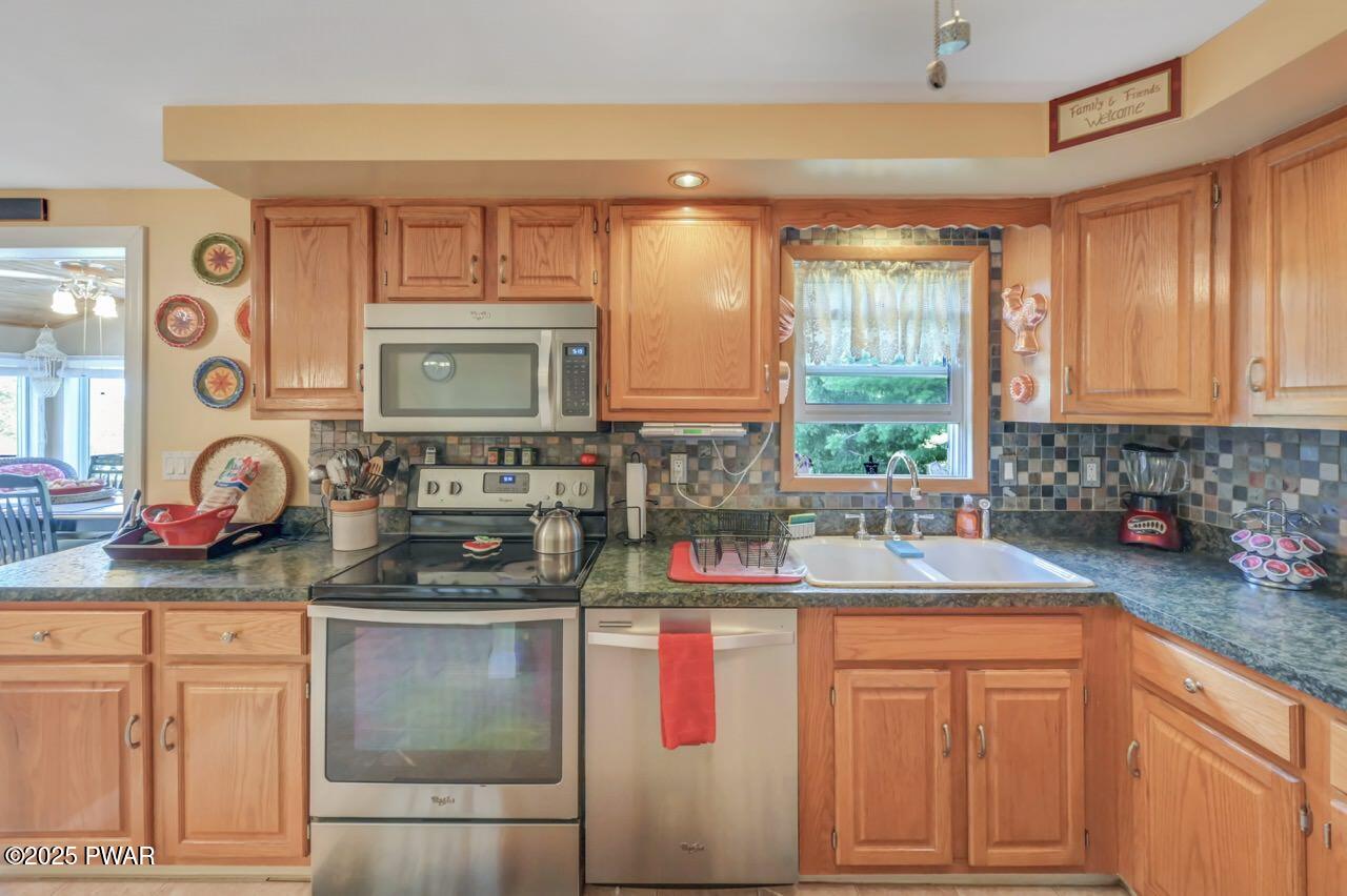 97 Ridgeview Drive Lake Ariel, PA 18436 - Photo 18 of 64