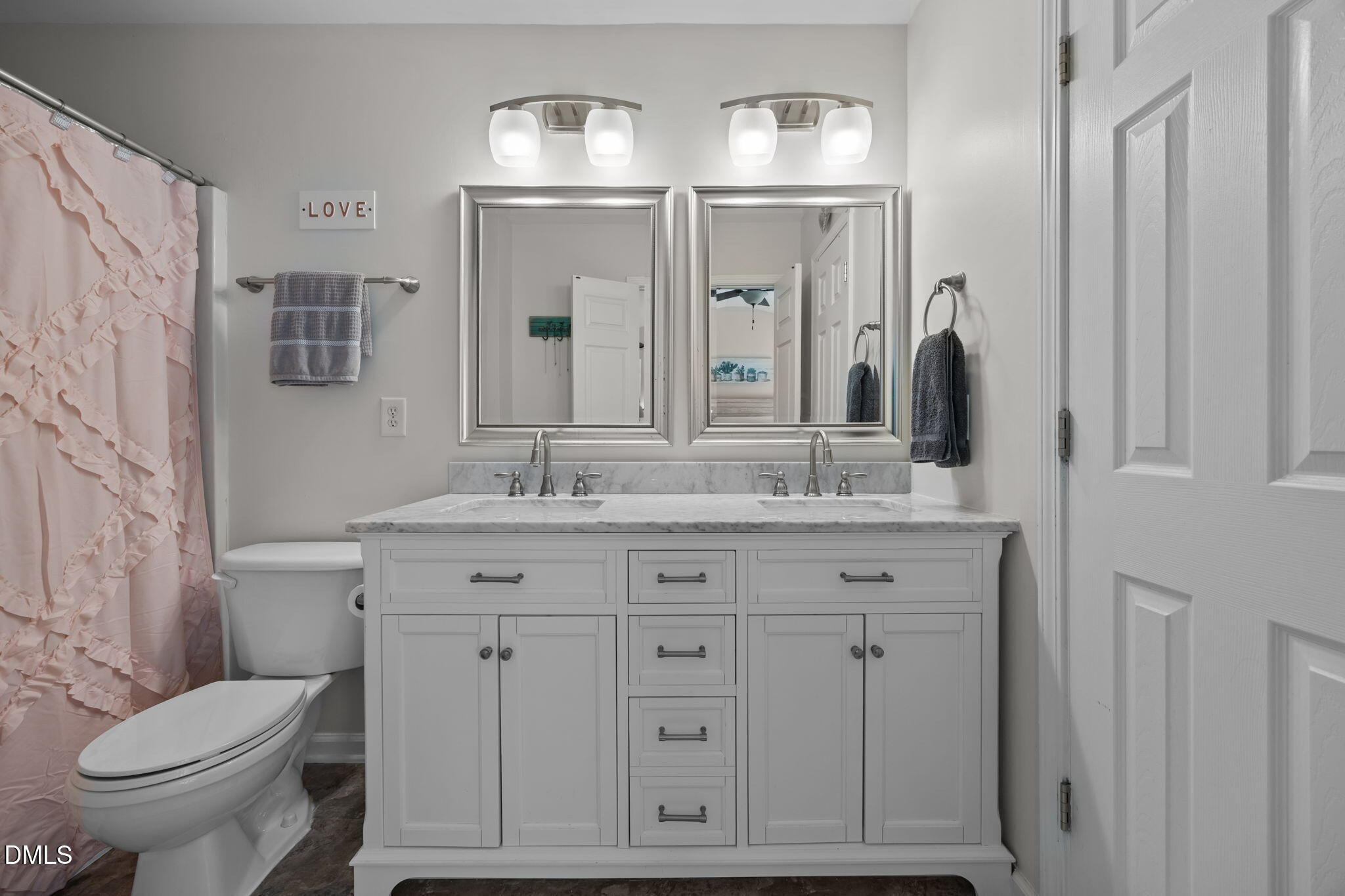 4252 Vienna Crest Drive Raleigh, NC 27613 - Photo 14 of 27 44-web-or-mls-IMG_7836