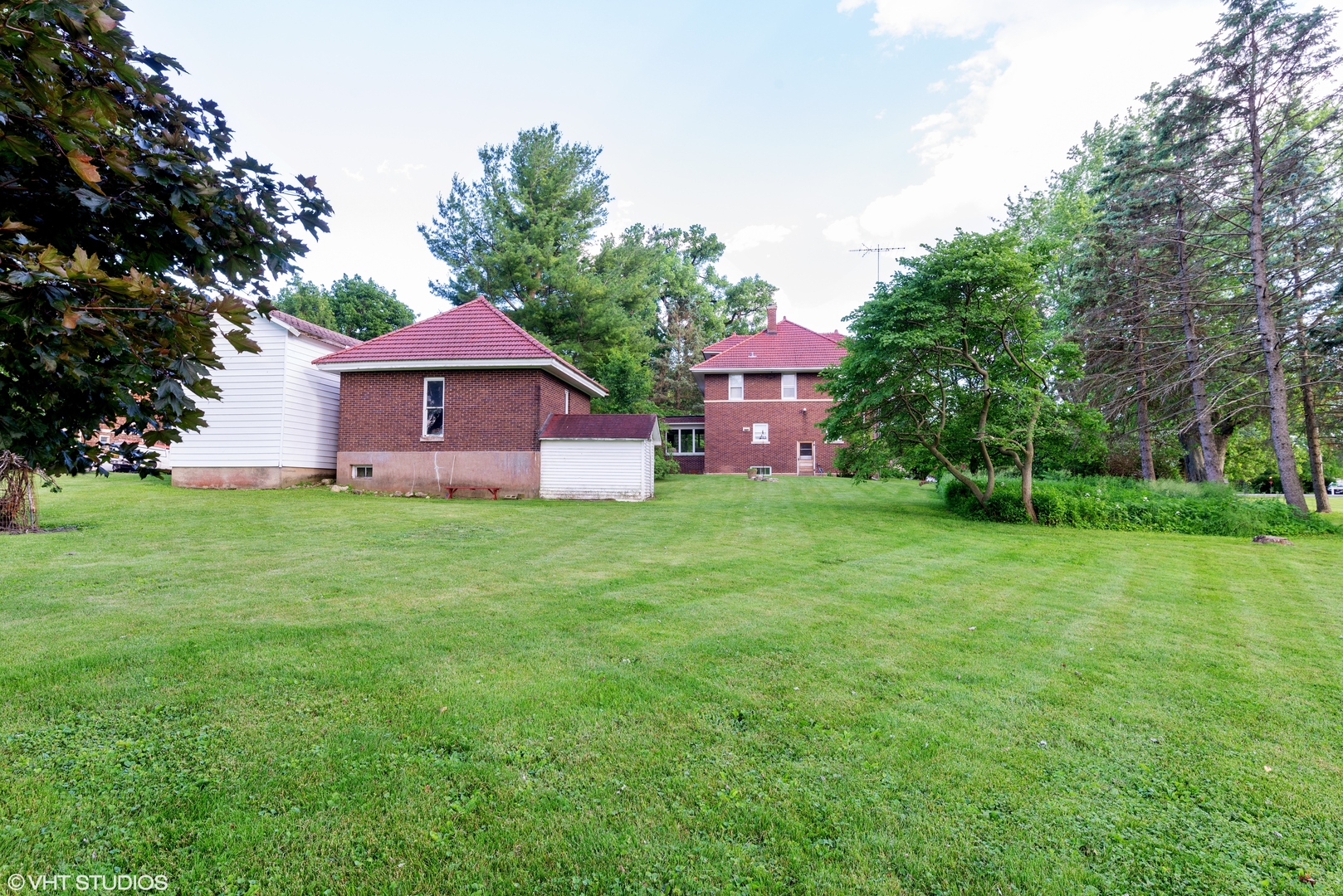 46W930 Main Street Road Elburn, IL 60119 - Photo 8 of 43