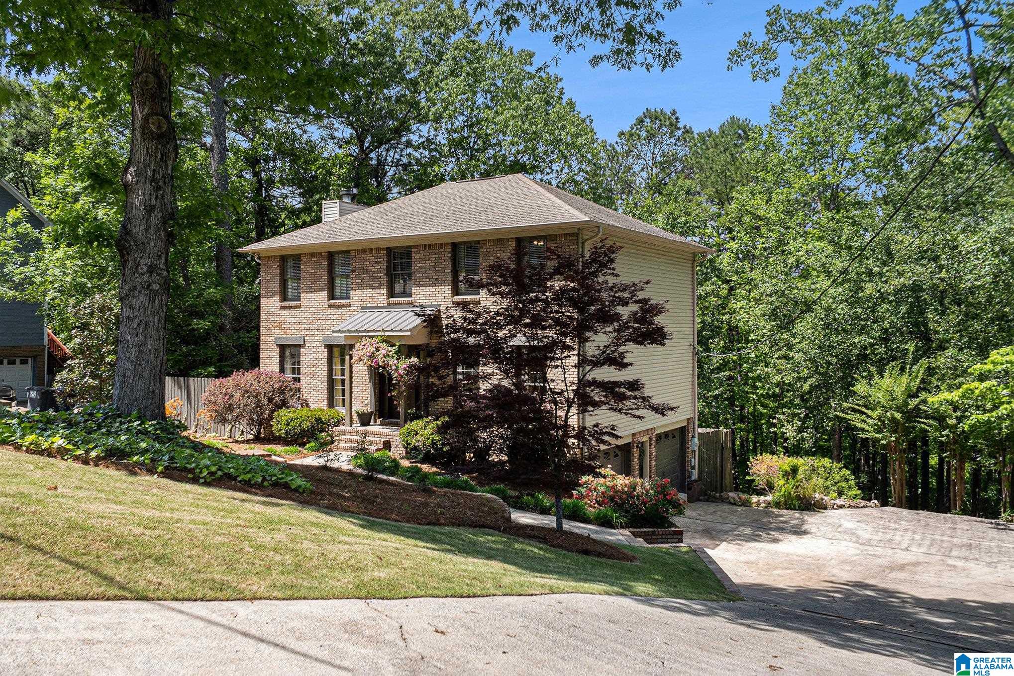 1719 Native Dancer Drive Helena, AL 35080 - Photo 3 of 39 Gallery Image 3