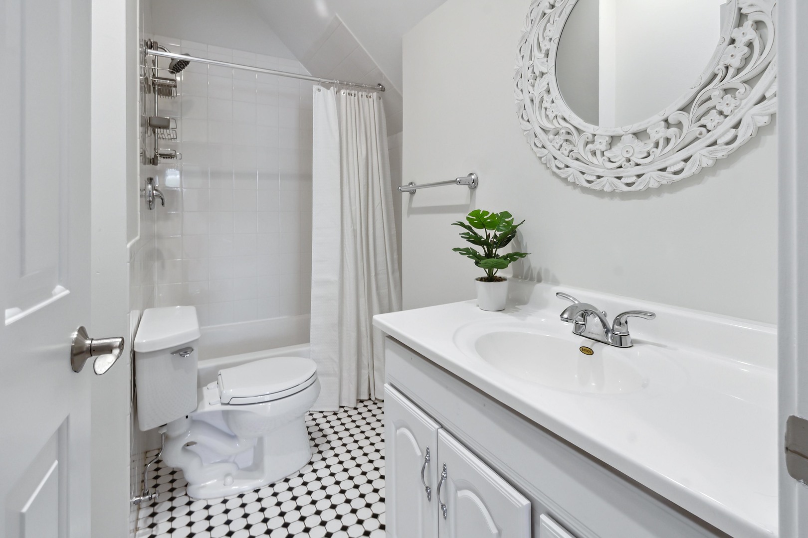 9430 Jackson Avenue Brookfield, IL 60513 - Photo 13 of 17 a bathroom with a sink toilet and shower