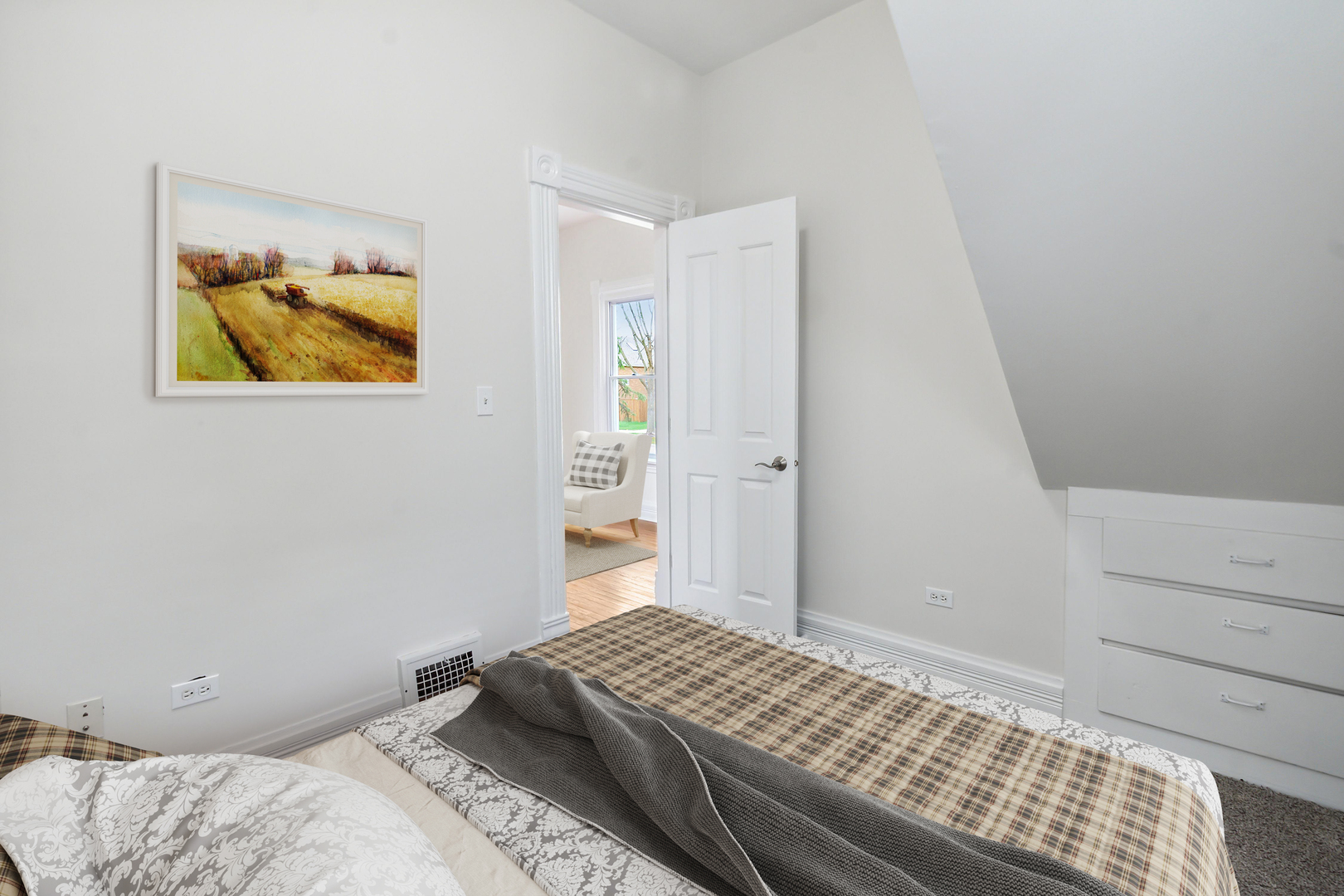 9430 Jackson Avenue Brookfield, IL 60513 - Photo 7 of 17 a bedroom with a bed and couch