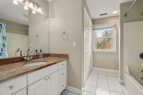 $1,270,000 | 16 Heather Lane, Southborough, MA 01772