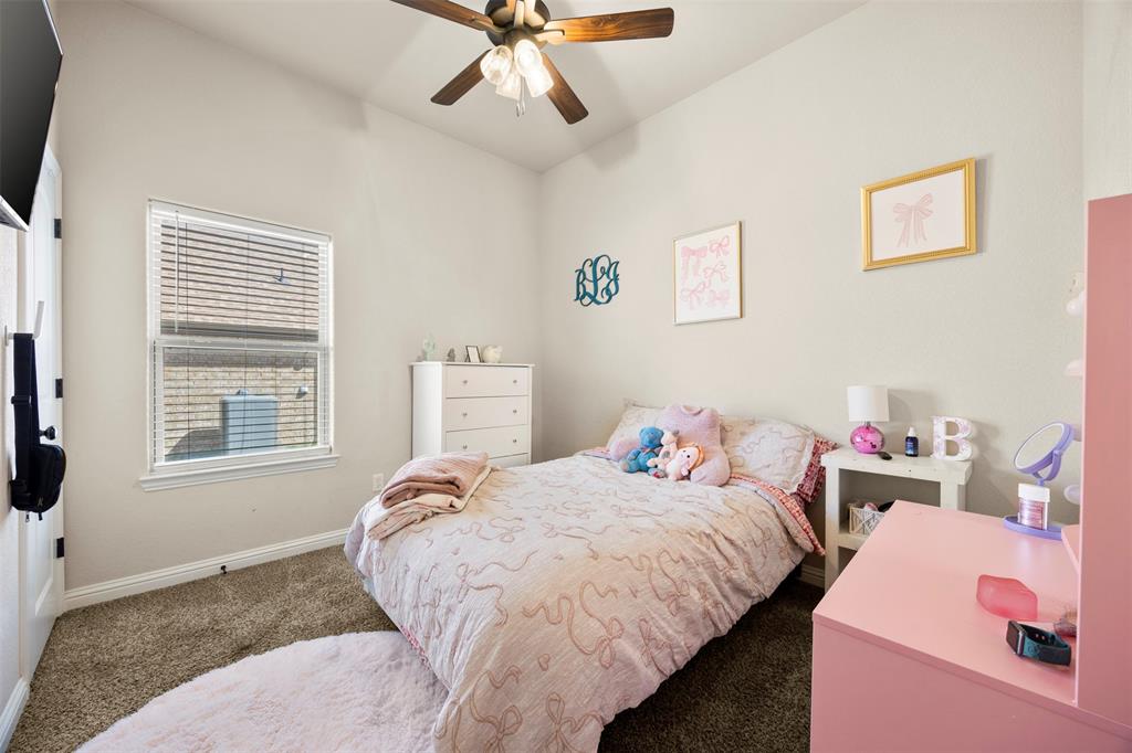 209 Bayless Avenue Godley, TX 76044 - Photo 19 of 30