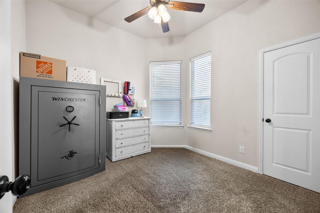 209 Bayless Avenue Godley, TX 76044 - Photo 21 of 30
